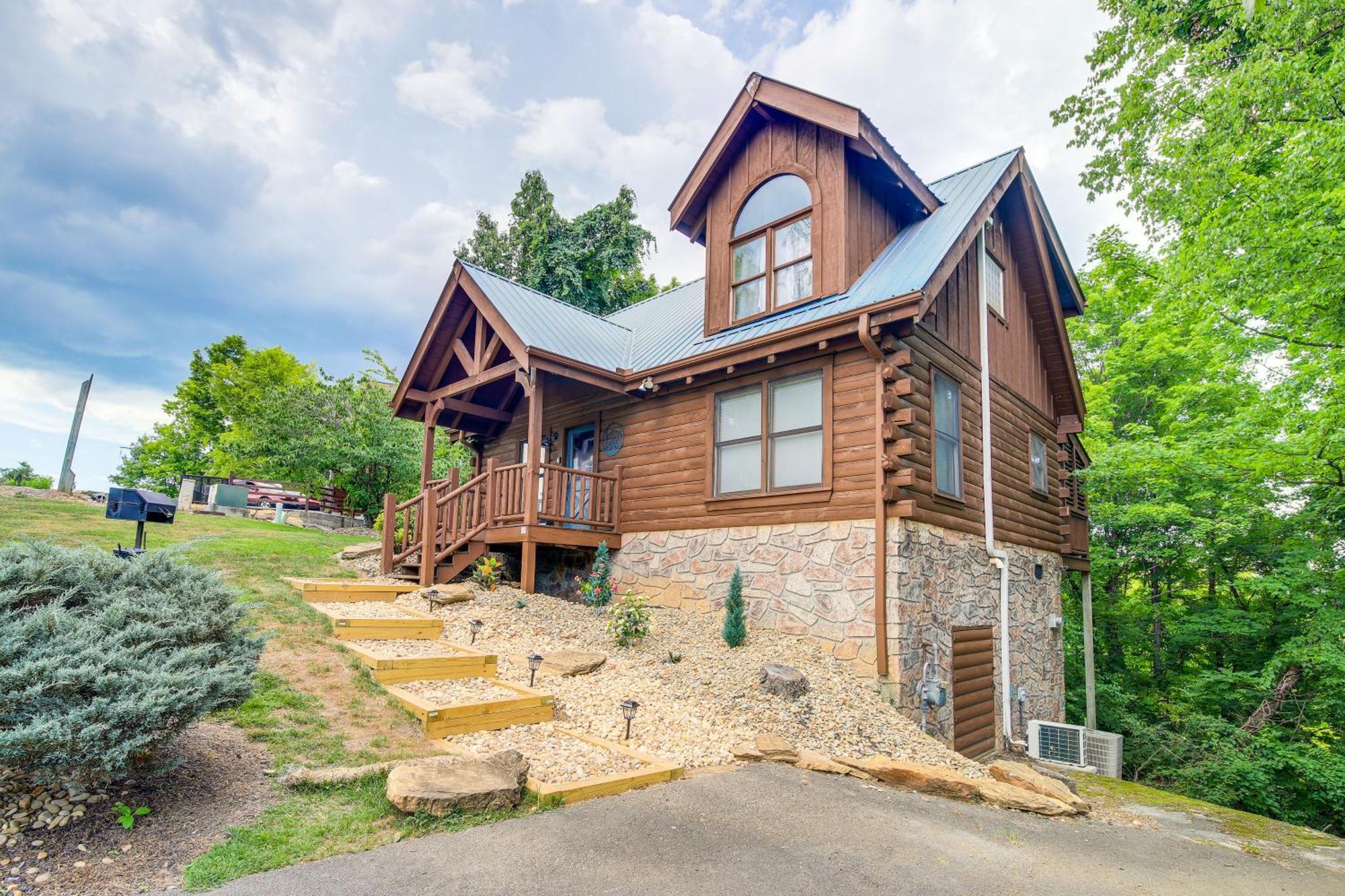 Pigeon Forge Cabin Premier Location And Hot Tub エクステリア 写真