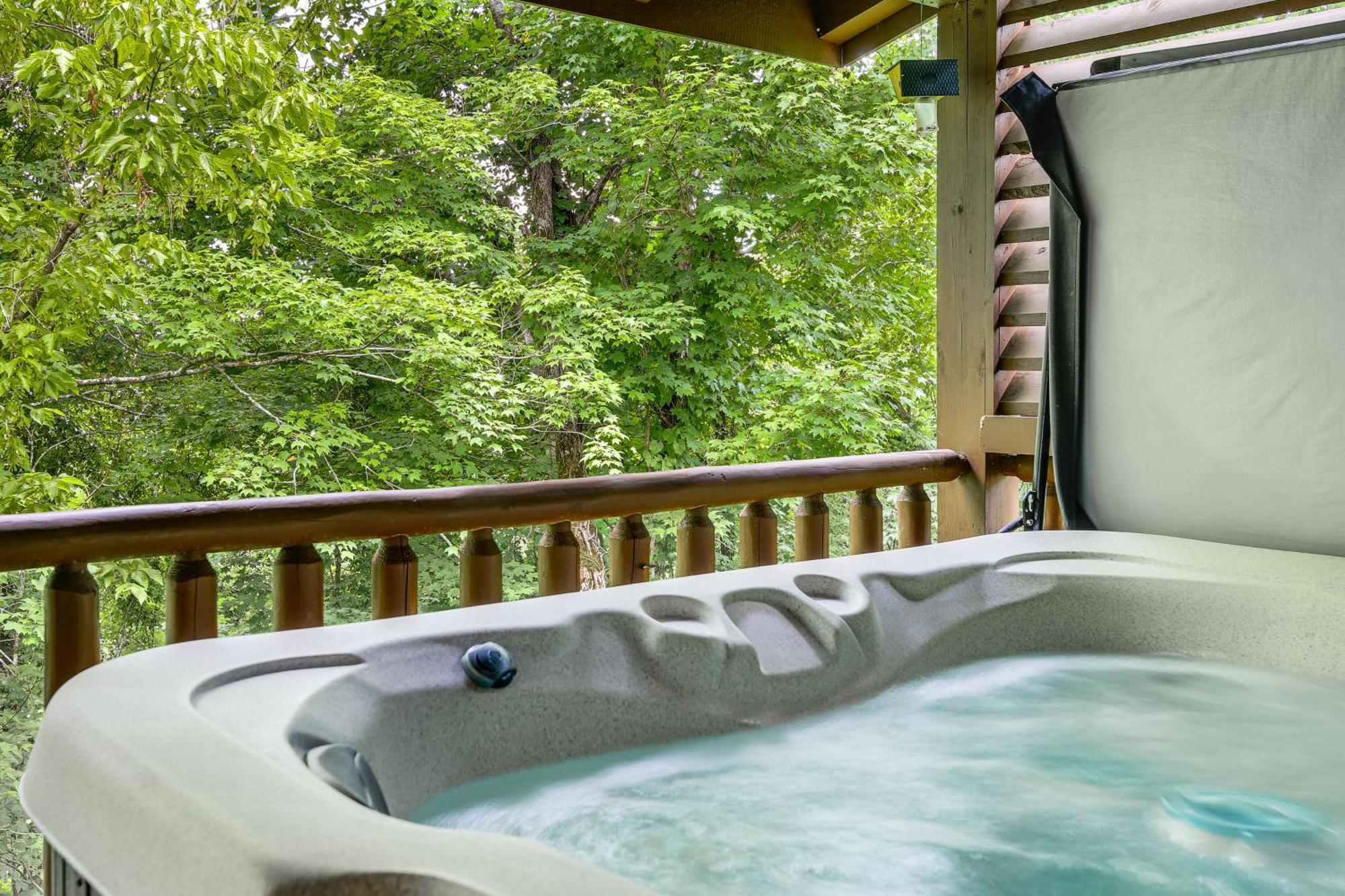 Pigeon Forge Cabin Premier Location And Hot Tub エクステリア 写真